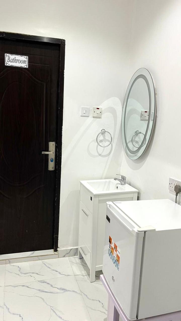 Blueocean Apartment مدينة بنين المظهر الخارجي الصورة
